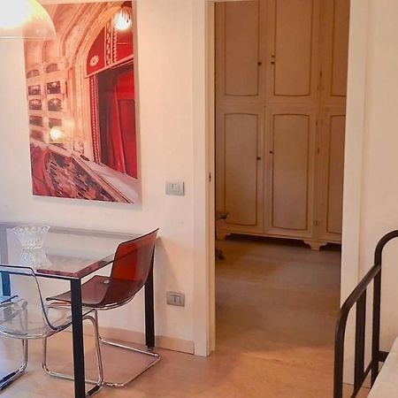 Piazzale Susa Bright Flat Con Veranda Milano Dış mekan fotoğraf