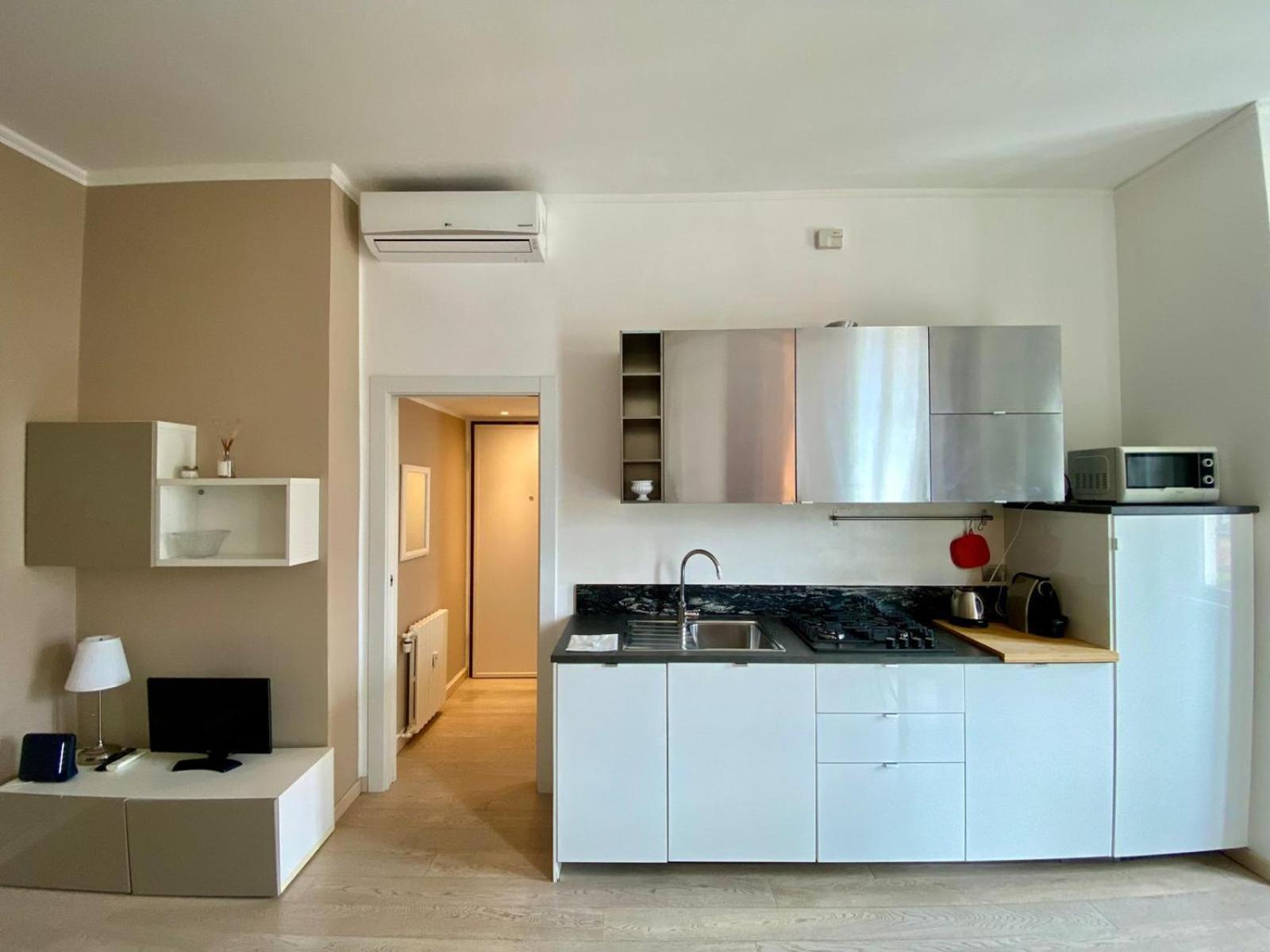 Piazzale Susa Bright Flat Con Veranda Milano Dış mekan fotoğraf