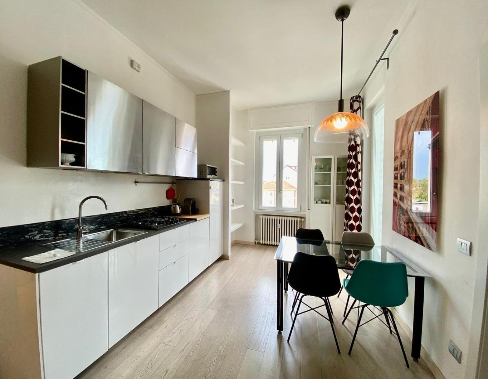 Piazzale Susa Bright Flat Con Veranda Milano Dış mekan fotoğraf